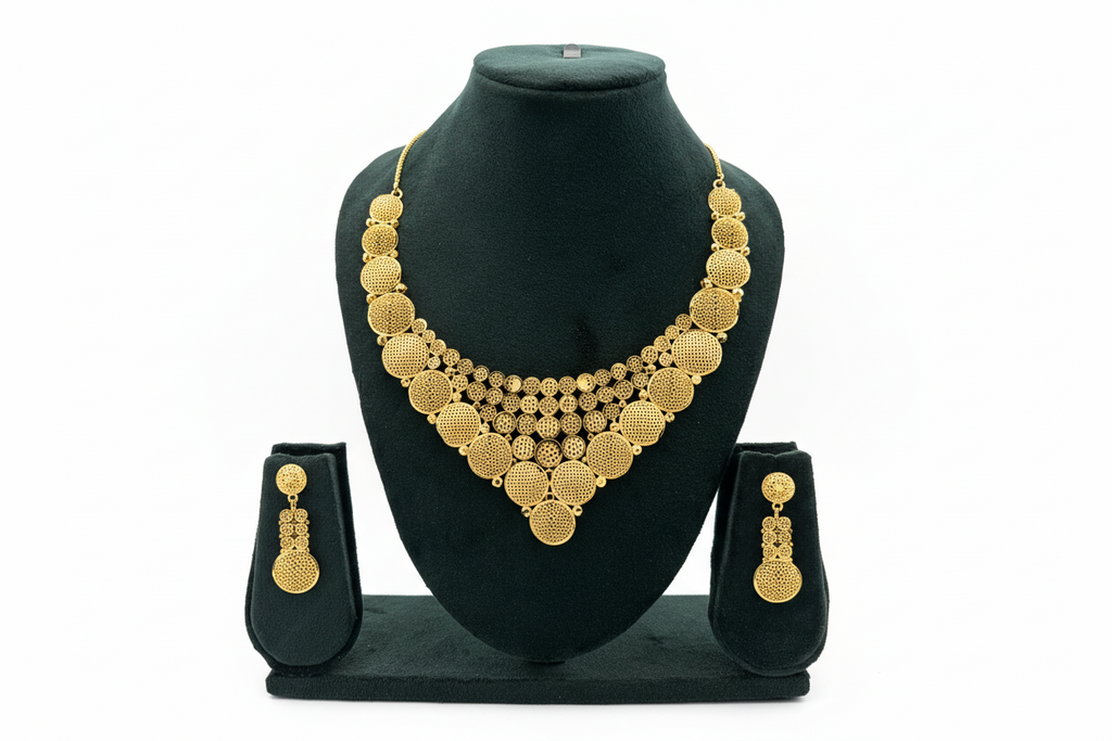 Parure – Collier et boucles d’oreilles en plaqué or